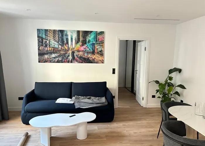 Renovated Near Tuileries And Concorde *